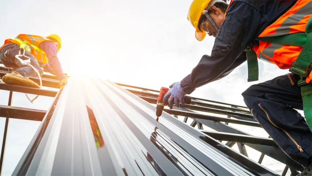 Choosing the Right Roof Style for Long Beach Architecture With Residential Roofing Services